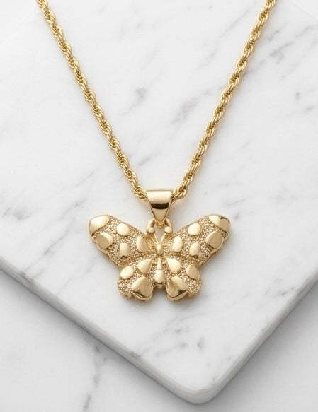 BTRYFLY NECKLACE🦋