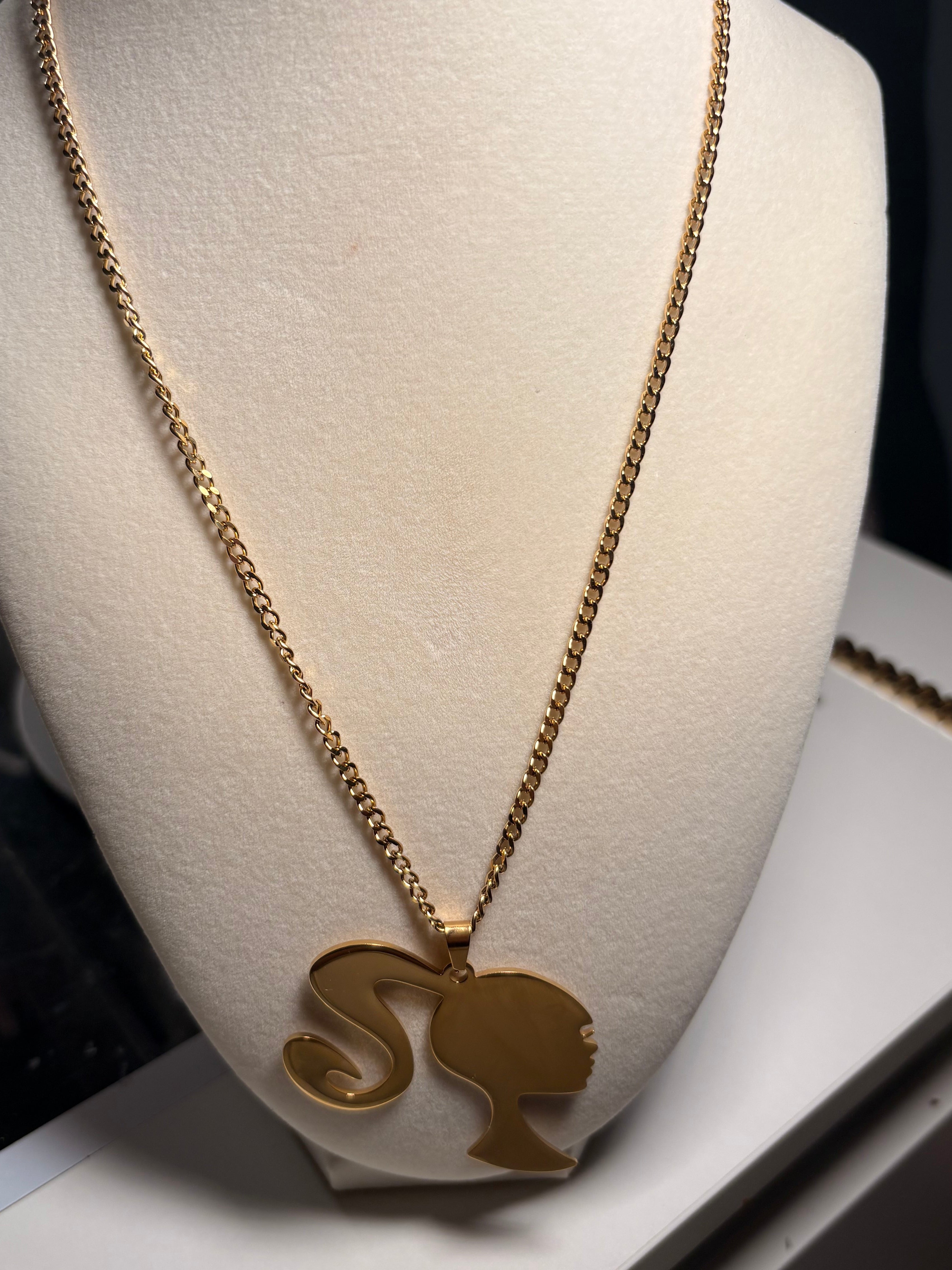 BARBIE NECKLACE🎀